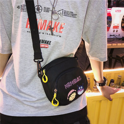 Internet celebrity ins wind canvas bag female summer small bag oblique satchel lovely girl Mori students single shoulder bag
Internet celebrity ins wind canvas bag female summer small bag oblique satchel lovely girl Mori students single shoulder bag