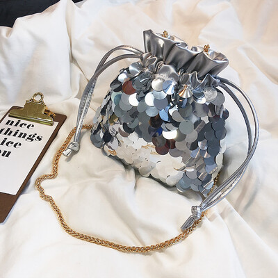 Summer mini small bag women 2019 new ins super fire sequin bucket bag Joker chain fairy messenger bag
Summer mini small bag women 2019 new ins super fire sequin bucket bag Joker chain fairy messenger bag