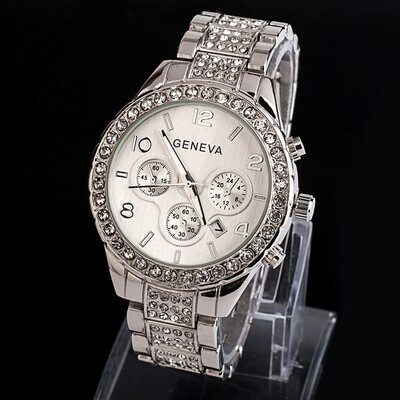 Womens Watches Fashion Geneva Brand Roman Numeral Diamond Watch Atmosphere Luxury Montre Femme Acier Inoxydable Kol Saati
Womens Watches Fashion Geneva Brand Roman Numeral Diamond Watch Atmosphere Luxury Montre Femme Acier Inoxydable Kol Saati