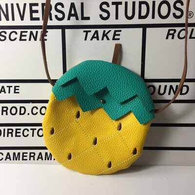 women Mini Fruit summer Watermelon Design Flap Hasp Cross-body Handbags Fashion Girls Kids PU Shoulder Messenger Bag
women Mini Fruit summer Watermelon Design Flap Hasp Cross-body Handbags Fashion Girls Kids PU Shoulder Messenger Bag