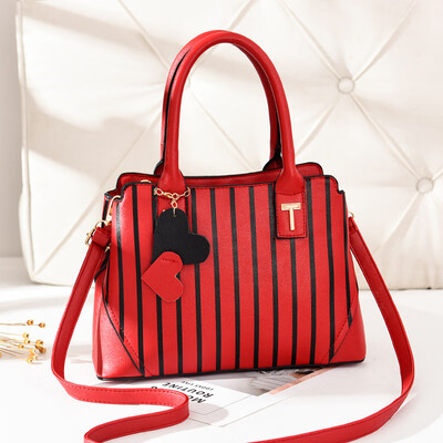 2018 new handbag casual fashion handbags Europe&the United States big bag trend leisure shoulder bag wholesale
2018 new handbag casual fashion handbags Europe&the United States big bag trend leisure shoulder bag wholesale