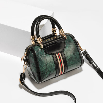 Bag female 2019 Boston spring&summer models Korean fashion ladies wild Messenger bag shoulder bag a generation
Bag female 2019 Boston spring&summer models Korean fashion ladies wild Messenger bag shoulder bag a generation