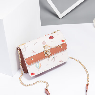Summer ins shoulder girl 2019 Joker student chain messenger bag fashion summer fresh
Summer ins shoulder girl 2019 Joker student chain messenger bag fashion summer fresh