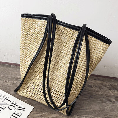 In early autumn the new hollowed-out straw bag 2019 Korean version chic braided beach vacation style handbag
In early autumn the new hollowed-out straw bag 2019 Korean version chic braided beach vacation style handbag