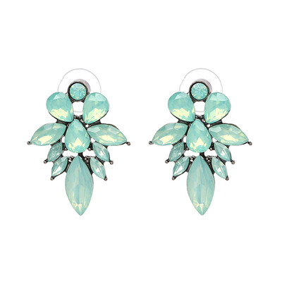 Hot 2019 Luxury Retro Crystal Stud Earrings with opal Stone Women Christmas Birthday Gift Simple Sweety Jewelry J50060
Hot 2019 Luxury Retro Crystal Stud Earrings with opal Stone Women Christmas Birthday Gift Simple Sweety Jewelry J50060