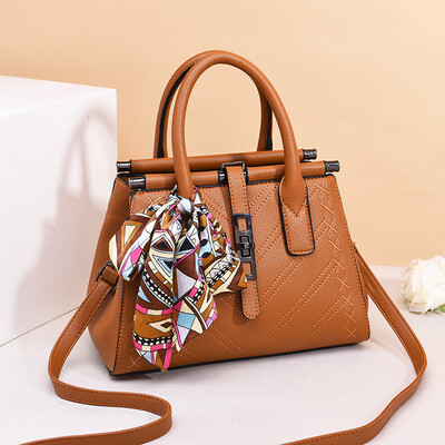 Direct sales 2019 new womens bag PU leather fashion trend mobile handbags Messenger bag
Direct sales 2019 new womens bag PU leather fashion trend mobile handbags Messenger bag