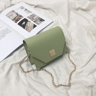 2019 new wave Korean version of the simple temperament chain small square bag female fresh fashion casual wild shoulder Messenger bag
2019 new wave Korean version of the simple temperament chain small square bag female fresh fashion casual wild shoulder Messenger bag