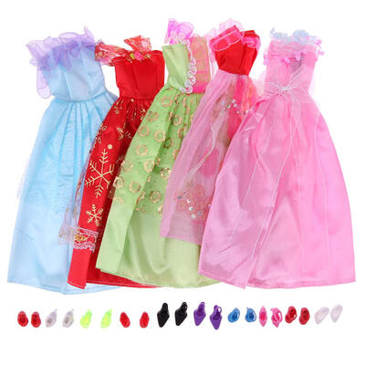 5pcs Party Handmade Fashion Dress Doll Accessories Clothes 10 Pairs Shoes 
5pcs Party Handmade Fashion Dress Doll Accessories Clothes 10 Pairs Shoes