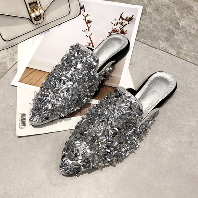 Slippers for women wearing spring Korean version of Baitao diamond sequins semi-slippers Baotou Muller Shoe Tide
Slippers for women wearing spring Korean version of Baitao diamond sequins semi-slippers Baotou Muller Shoe Tide