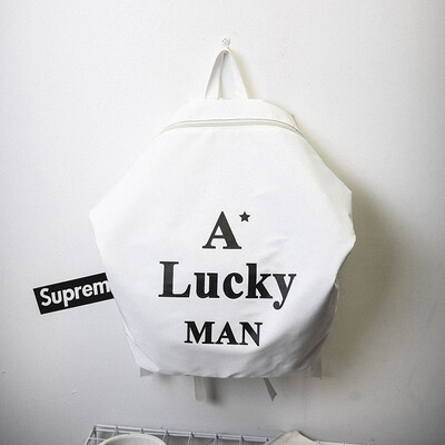 Bag bag mens fashion Korean version of the original Original Ulzzang ancient backpack tide brand mens shoulder bag personality H
Bag bag mens fashion Korean version of the original Original Ulzzang ancient backpack tide brand mens shoulder bag personality H