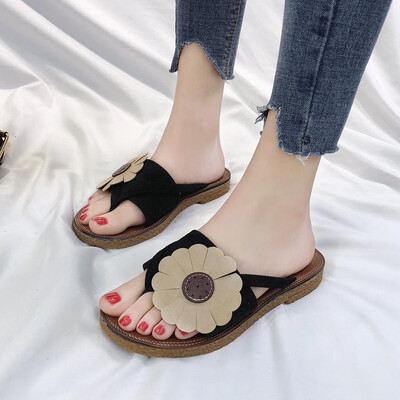 Rose Fashion Women Summer Roman Flowers Slippers Round Toe Flat Retro Beach Slippers
Rose Fashion Women Summer Roman Flowers Slippers Round Toe Flat Retro Beach Slippers