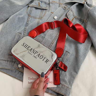 Ins super fire broadband bag female 2019 new Korean version of the wild single shoulder slung fashion contrast color casual small square bag
Ins super fire broadband bag female 2019 new Korean version of the wild single shoulder slung fashion contrast color casual small square bag