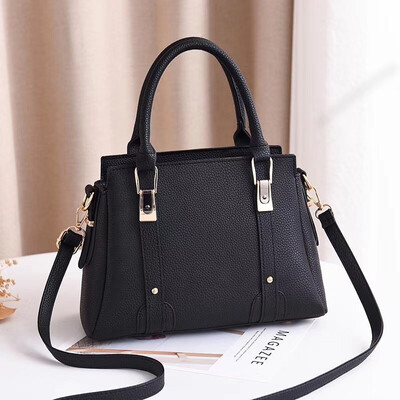 Bag female spring&summer ladies new versatile portable fashion ladies shoulder Messenger bag Korean version of the tide
Bag female spring&summer ladies new versatile portable fashion ladies shoulder Messenger bag Korean version of the tide