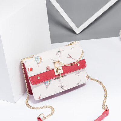 Summer ins single-shouldered girls tide Korean version of Joker student chain Messenger bag fashion
Summer ins single-shouldered girls tide Korean version of Joker student chain Messenger bag fashion
