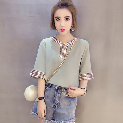 Women Embroidery Patchwork Blouse V-Neck Short Sleeve Chiffon Blouse Female Shirt Top
Women Embroidery Patchwork Blouse V-Neck Short Sleeve Chiffon Blouse Female Shirt Top