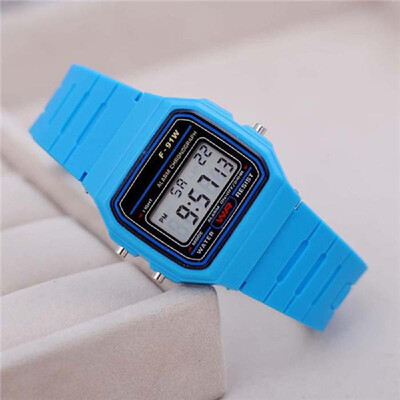 LED Digital Sport Watch Multifunctional Ultra-thin Luminous Children Watch Wristwatch with Alarm for Teenager Students
LED Digital Sport Watch Multifunctional Ultra-thin Luminous Children Watch Wristwatch with Alarm for Teenager Students