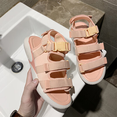 Sandals summer 2019 new fairy wind Joker super fire flat ins red fashion sports shoes student tide
Sandals summer 2019 new fairy wind Joker super fire flat ins red fashion sports shoes student tide