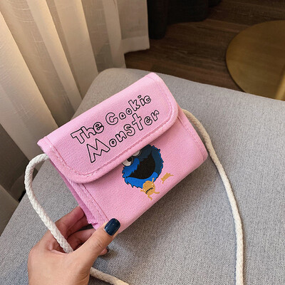2019 new casual fashion letters Sesame Street canvas bag female cute cartoon wild shoulder slung small square bag
2019 new casual fashion letters Sesame Street canvas bag female cute cartoon wild shoulder slung small square bag