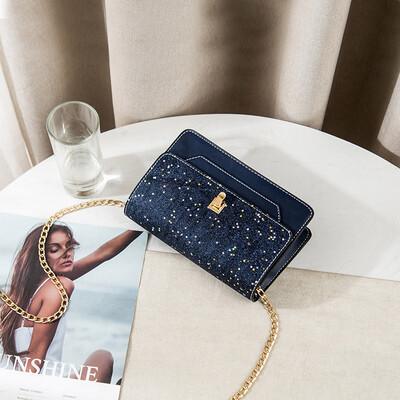 In summer ins young ladies tide Korean version of Joker chic chain fashion shoulder Messenger bag
In summer ins young ladies tide Korean version of Joker chic chain fashion shoulder Messenger bag
