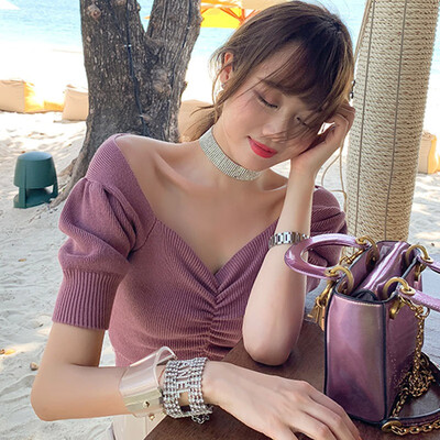 Summer Women T Shirt Solid Color Short Sleeve Casual Knitted T-Shirt Sexy V Neck Puff Sleeve Women Tshirt camiseta mujer
Summer Women T Shirt Solid Color Short Sleeve Casual Knitted T-Shirt Sexy V Neck Puff Sleeve Women Tshirt camiseta mujer