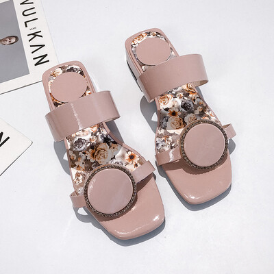 Summer Chinese&European fashion womens fashion word thong thick heel flat bottom sandals
Summer Chinese&European fashion womens fashion word thong thick heel flat bottom sandals