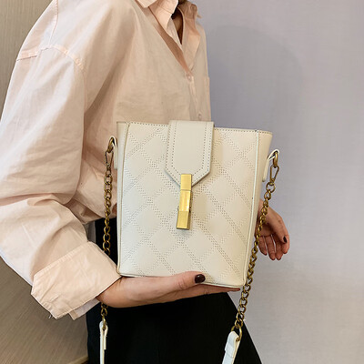 Net red handbag 2019 new fashion bucket bag wild chain shoulder bag summer small fresh ins messenger bag
Net red handbag 2019 new fashion bucket bag wild chain shoulder bag summer small fresh ins messenger bag