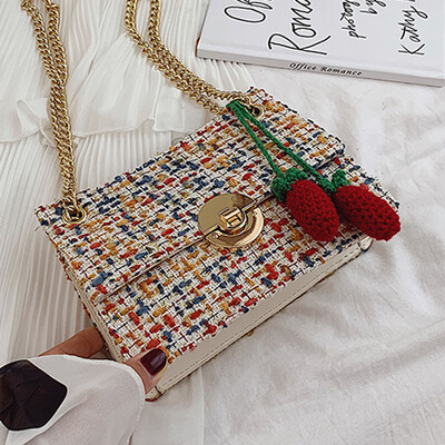 Small fresh sub-bag 2019 Xia new version of the Korean version of the single shoulder slanted fashion chain small square bag
Small fresh sub-bag 2019 Xia new version of the Korean version of the single shoulder slanted fashion chain small square bag