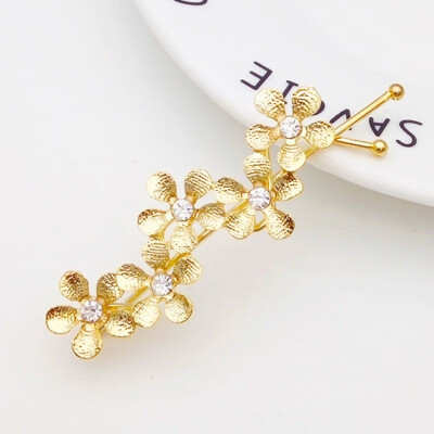 Five-leaf Floral Beautiful Flower Rhinestone Clip Side Clip Bangs Twist Clip Barrettes Female Headwearing
Five-leaf Floral Beautiful Flower Rhinestone Clip Side Clip Bangs Twist Clip Barrettes Female Headwearing