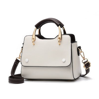 On the trendy Korean womens handbags ladies handbags simple Joker shoulder Messenger bag portable
On the trendy Korean womens handbags ladies handbags simple Joker shoulder Messenger bag portable