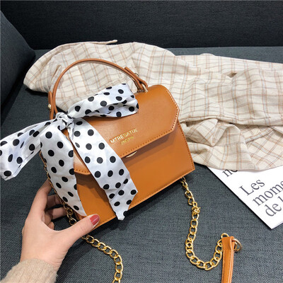 Senior sense French niche bag female 2019 new wave wild chain small square bag ocean shoulder Messenger bag
Senior sense French niche bag female 2019 new wave wild chain small square bag ocean shoulder Messenger bag