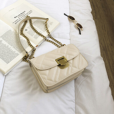 Small fragrance rhombic embroidered line bag female 2019 new wave Korean version of the wild single shoulder slung fashion chain small square bag
Small fragrance rhombic embroidered line bag female 2019 new wave Korean version of the wild single shoulder slung fashion chain small square bag