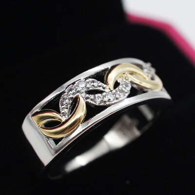 Engagement Lady Charming Charm Fashion Chic Dazzling White Jewelry New Wedding Shiny Gold Plated Zircon Silver Plated Ring
Engagement Lady Charming Charm Fashion Chic Dazzling White Jewelry New Wedding Shiny Gold Plated Zircon Silver Plated Ring
