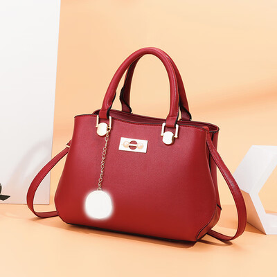 European&American fashion handbags 2019 summer new Boston fashion wild handbag pillow bag direct sales
European&American fashion handbags 2019 summer new Boston fashion wild handbag pillow bag direct sales