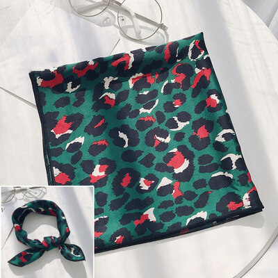 Leopard Print Wristbands Head Neck Tie Bandana Square Scarf Silk Satin Scarf Head Scarf MsProfessional Variety Decorative
Leopard Print Wristbands Head Neck Tie Bandana Square Scarf Silk Satin Scarf Head Scarf MsProfessional Variety Decorative