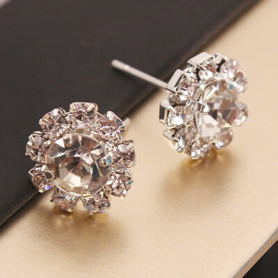 EK931 Fashion Vintage Leaf Feather Wing Flower Crystal Pearl Triangle Coin Heart Bowknot Stud Earrings For Women Jewelry Gift
EK931 Fashion Vintage Leaf Feather Wing Flower Crystal Pearl Triangle Coin Heart Bowknot Stud Earrings For Women Jewelry Gift