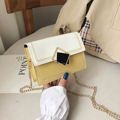 Small fresh&simple temperament shoulder Messenger bag female 2019 new Korean fashion embroidery thread hit color wild chain bag
Small fresh&simple temperament shoulder Messenger bag female 2019 new Korean fashion embroidery thread hit color wild chain bag
