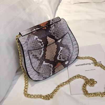 Qiao Bani 2019 new European&American style fashion snake pattern saddle bag foreign trade single shoulder diagonal trend female bag cross-border
Qiao Bani 2019 new European&American style fashion snake pattern saddle bag foreign trade single shoulder diagonal trend female bag cross-border