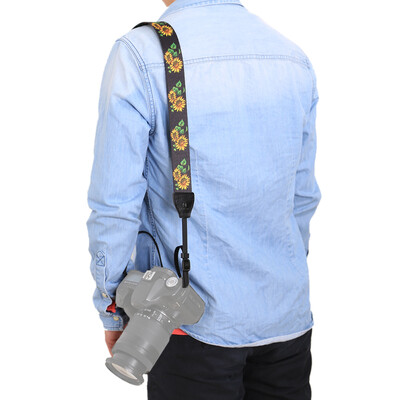 Retro Style Double Cotton Yard Colorful Pattern Shoulder Neck Strap Camera Strap Bags Wristband for Canon SLR DSLR Cameras PU6009
Retro Style Double Cotton Yard Colorful Pattern Shoulder Neck Strap Camera Strap Bags Wristband for Canon SLR DSLR Cameras PU6009