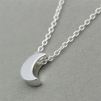 2016 Minimalist Crescent Moon Silver Gold Long Necklace Women Jewelry Solid Chain Pendant Necklace
2016 Minimalist Crescent Moon Silver Gold Long Necklace Women Jewelry Solid Chain Pendant Necklace