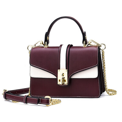 Net red small bag texture inclined bag lady CK Yang Qi square bag Korean version of simple handbill of lading shoulder
Net red small bag texture inclined bag lady CK Yang Qi square bag Korean version of simple handbill of lading shoulder