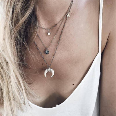 Exquisite Female Necklaces Star Moon Black Crystal Pendant Gold Long Necklace Set Bohemian Women Birthday Party Jewelry Gifts
Exquisite Female Necklaces Star Moon Black Crystal Pendant Gold Long Necklace Set Bohemian Women Birthday Party Jewelry Gifts