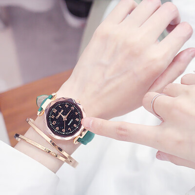 Different kind of CHIC Fengsen female personality watch female student Korean version of the simple trend casual atmosph
Different kind of CHIC Fengsen female personality watch female student Korean version of the simple trend casual atmosph