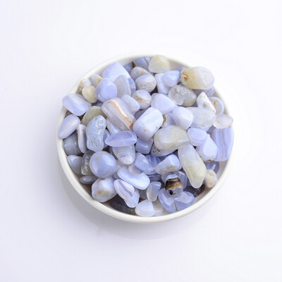 JINGLINGWUZHE Natural Crystal Raw Stone Polishing Crystal Crushed Stone Bracelet Decoration
JINGLINGWUZHE Natural Crystal Raw Stone Polishing Crystal Crushed Stone Bracelet Decoration