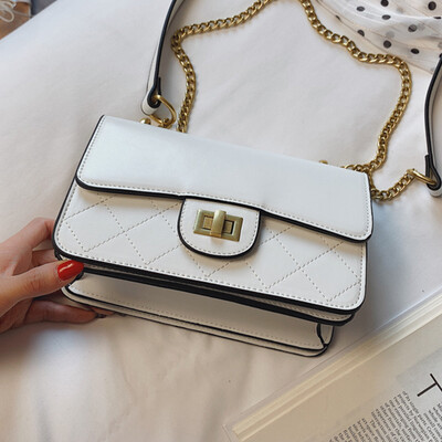 Hong Kong style retro woman 2019 new version of rhomboid chain small square bag foreign air texture slanted single shoulder small
Hong Kong style retro woman 2019 new version of rhomboid chain small square bag foreign air texture slanted single shoulder small