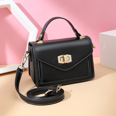A Simple Single Shoulder Slant Bag for Ms ins in the Korean Version of New Female Trendy in Summer
A Simple Single Shoulder Slant Bag for Ms ins in the Korean Version of New Female Trendy in Summer