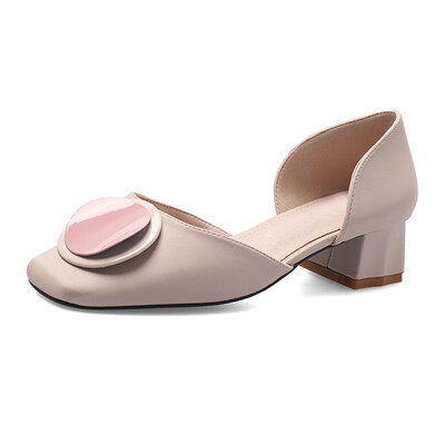 Hi Baotou Sandals Female Korean Joker Square Head Round Buckle Coarse Documentary Shoe Fashion Students in Summer
Hi Baotou Sandals Female Korean Joker Square Head Round Buckle Coarse Documentary Shoe Fashion Students in Summer