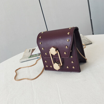 Fashion handbags 2019 new fashion bag trend wild rhombic chain shoulder Messenger bag
Fashion handbags 2019 new fashion bag trend wild rhombic chain shoulder Messenger bag