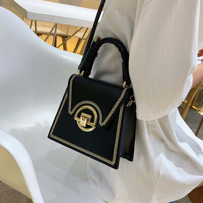 Womens bag 2019 new fashion handbag summer small fresh messenger bag wild French small foreign shoulder bag
Womens bag 2019 new fashion handbag summer small fresh messenger bag wild French small foreign shoulder bag