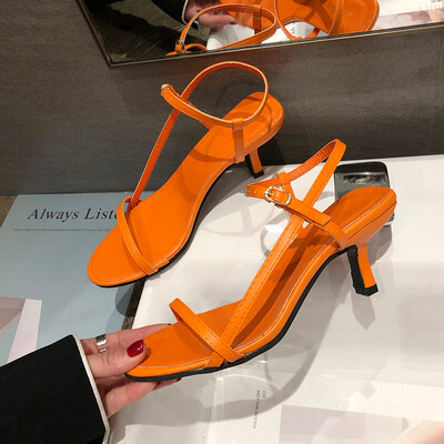 Sandals Fairy Wind In the Evening Hundreds of High-heeled Shoes in the Evening Summer Fine-heeled Lace Shoes in the Tide of Ins
Sandals Fairy Wind In the Evening Hundreds of High-heeled Shoes in the Evening Summer Fine-heeled Lace Shoes in the Tide of Ins