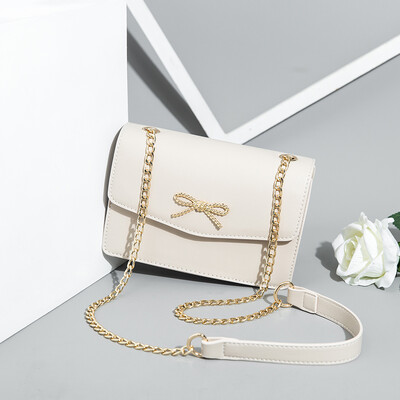 Summer one-shoulder ladys fashion simplicity of Korean version ins 100-band chain diagonal bag
Summer one-shoulder ladys fashion simplicity of Korean version ins 100-band chain diagonal bag